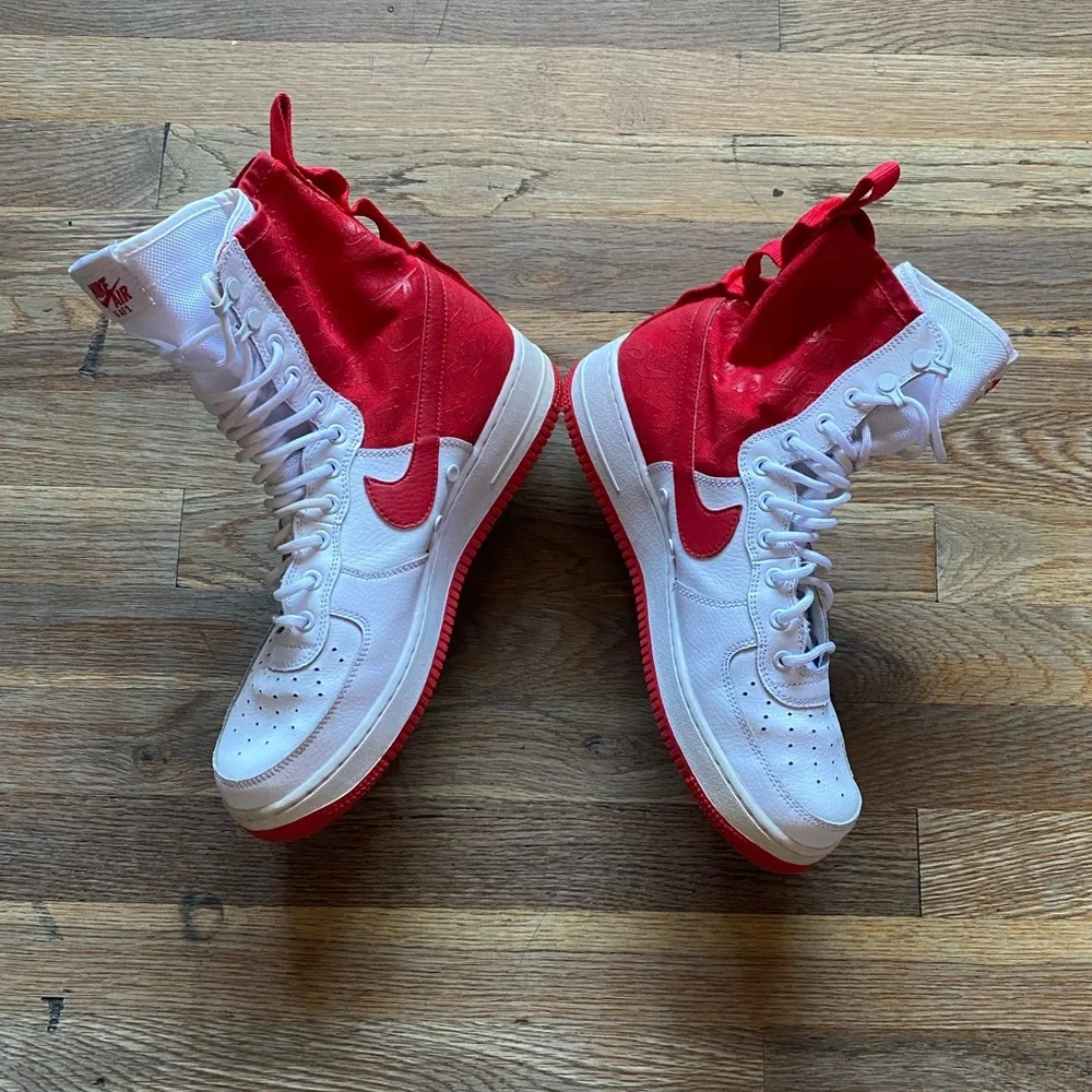 Nike SF Air Force 1 High cut “University Red” size 11
